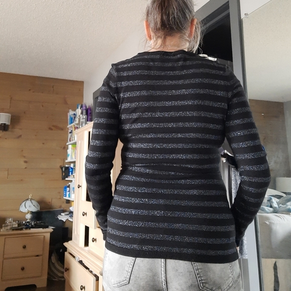 Guess sweater - Picture 2 of 6